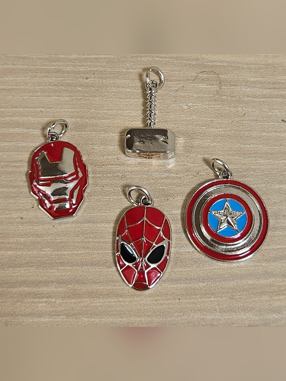 Lot Of 4 pcs cartoon Avenger Spiderman Metal Charm Pendant DIY Jewelry Making